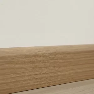 Piso flotante Guardapolvo Mdf Blanco Y Colores 2.4 Mt